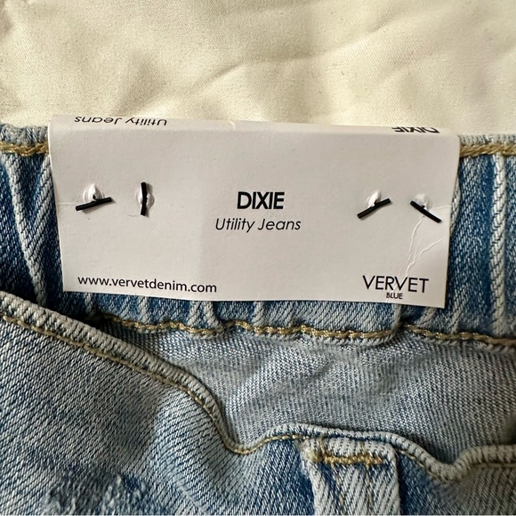 Stylish Denim Cargo Flare Jeans - Picture 7 of 8